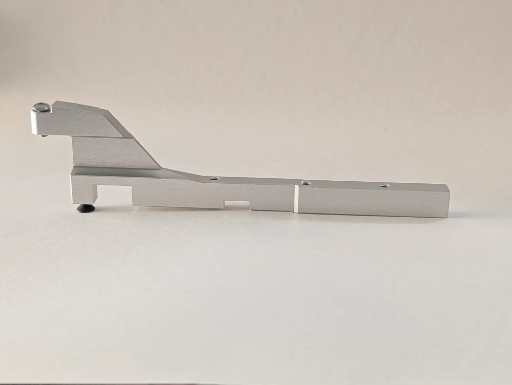 01_Chassis_Brace.webp