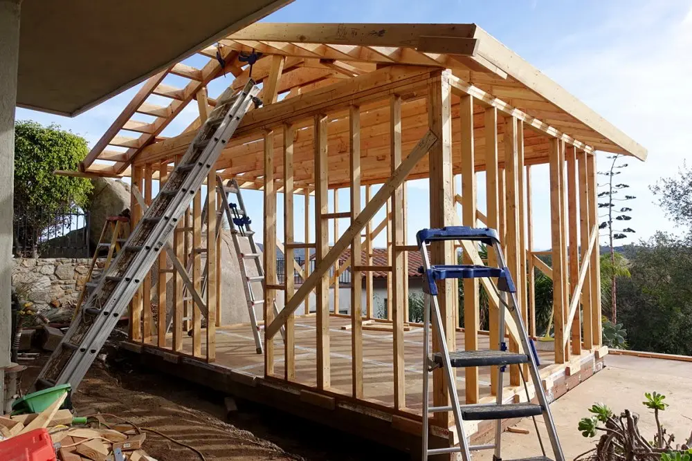 05 Walls and Roof Trusses.webp