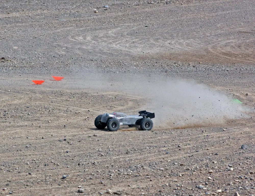 DT-48 Gravel Track 3.webp