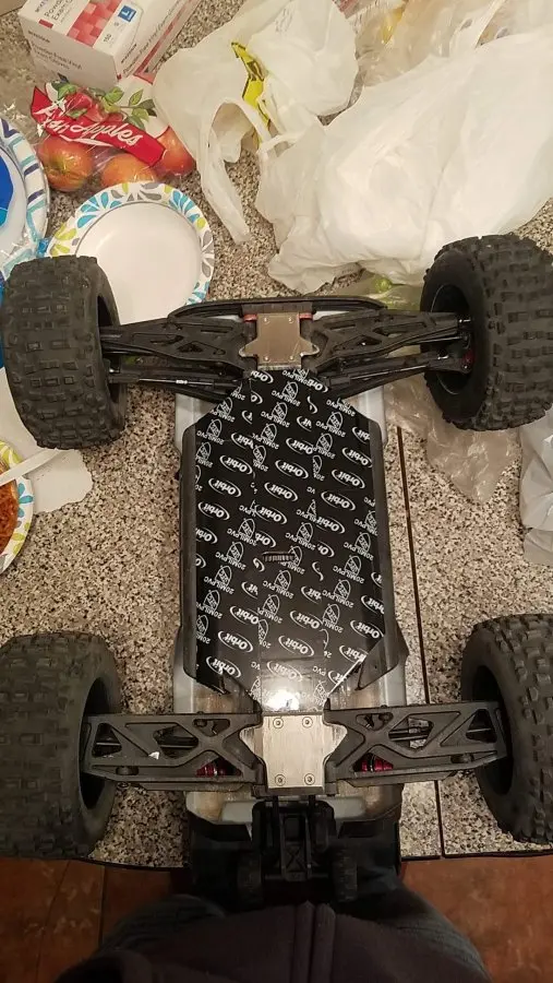 2300