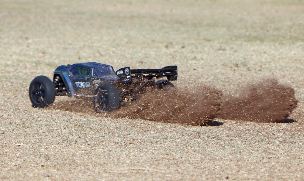 Tekno Grass Racer 17.jpg