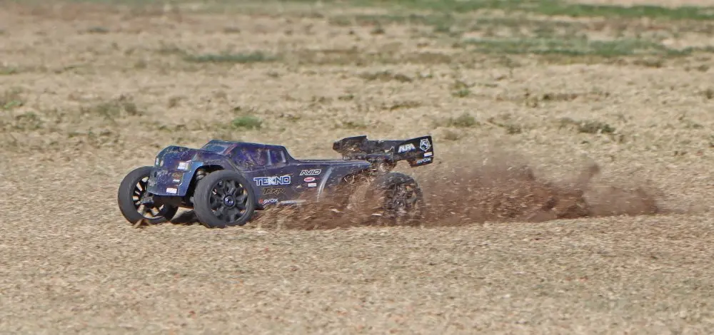 Tekno Grass Racer 2.webp