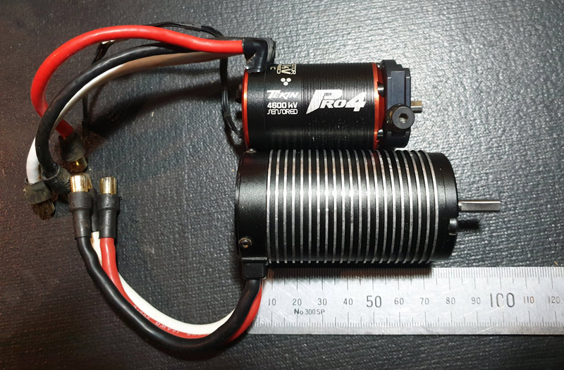 3650vs4275-800.jpg